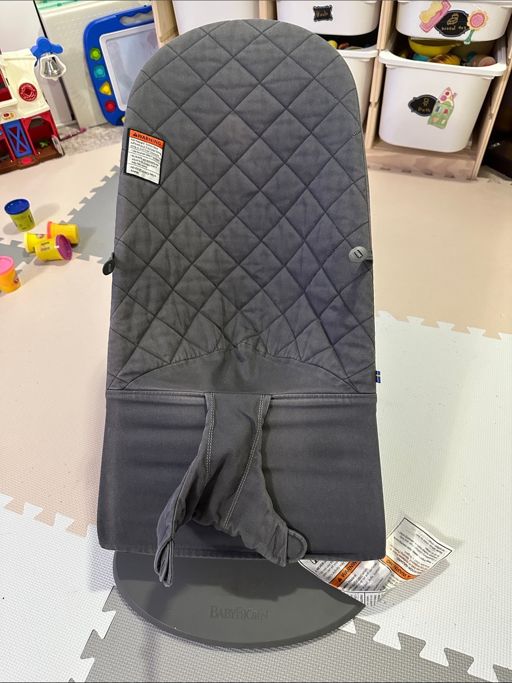 babyBjorn bouncer with cover
